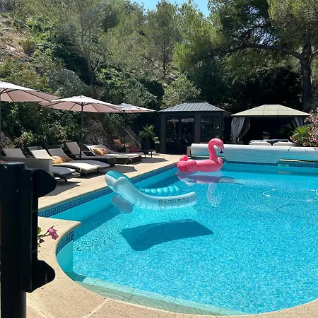 Gite des Estelles Axel avec espace Jacuzzi Cavaillon Extérieur photo